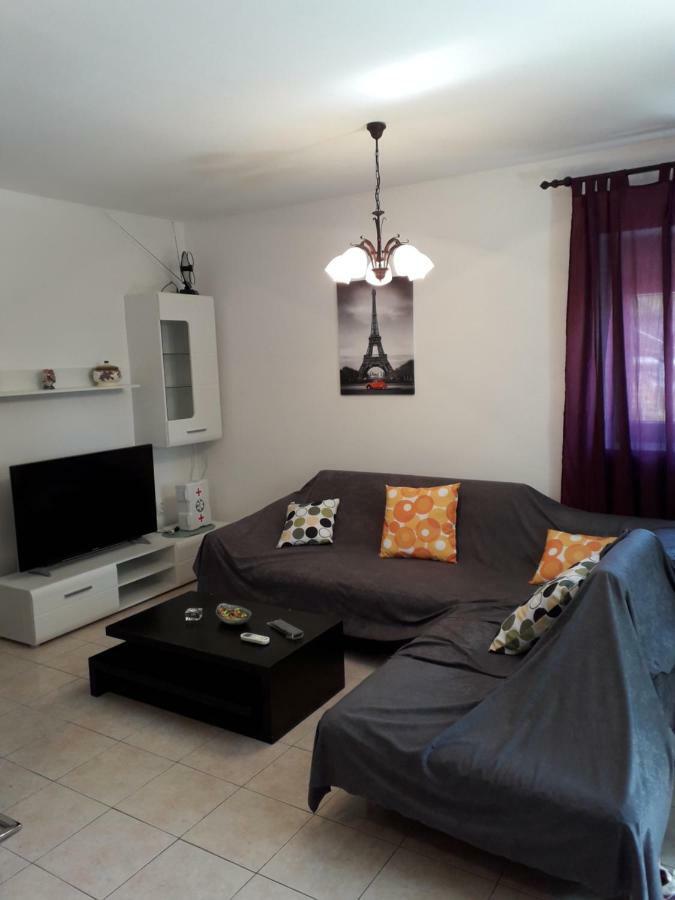 Apartments Alen Pula Extérieur photo