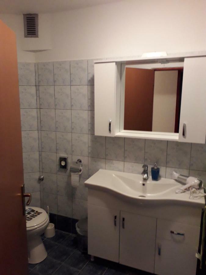 Apartments Alen Pula Extérieur photo